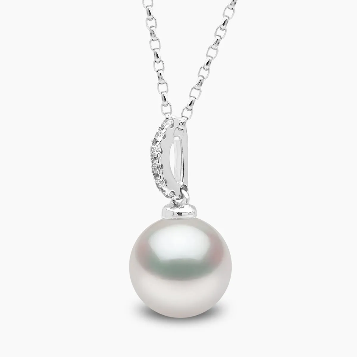 Classic 18K Gold Freshwater Pearl Pendant