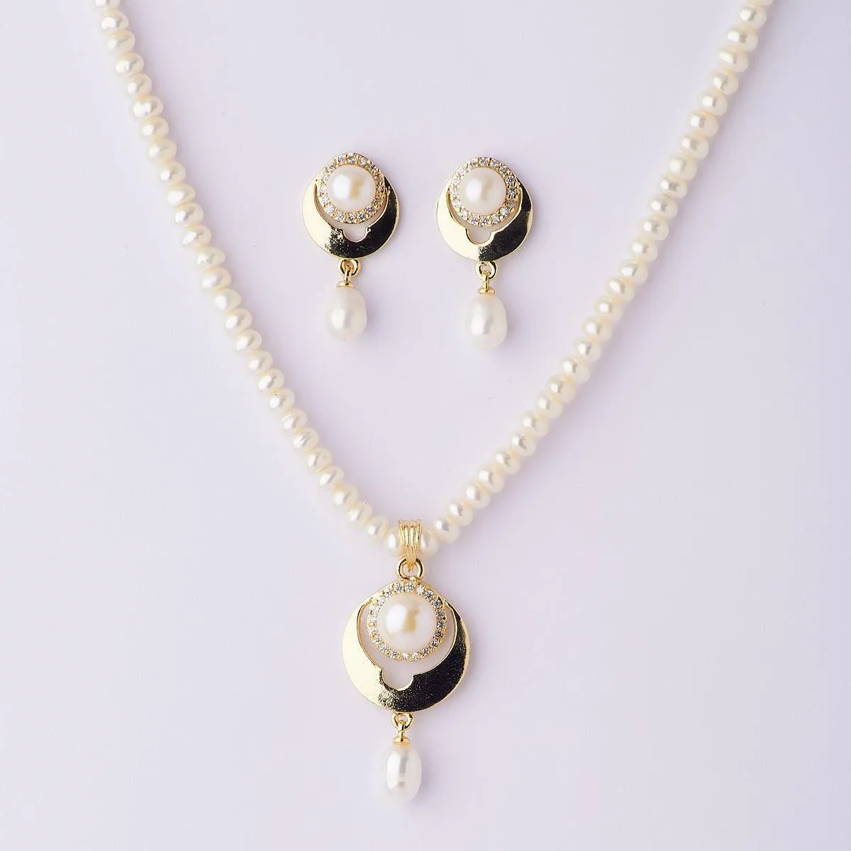 Elegant Real Pearl Necklace Set