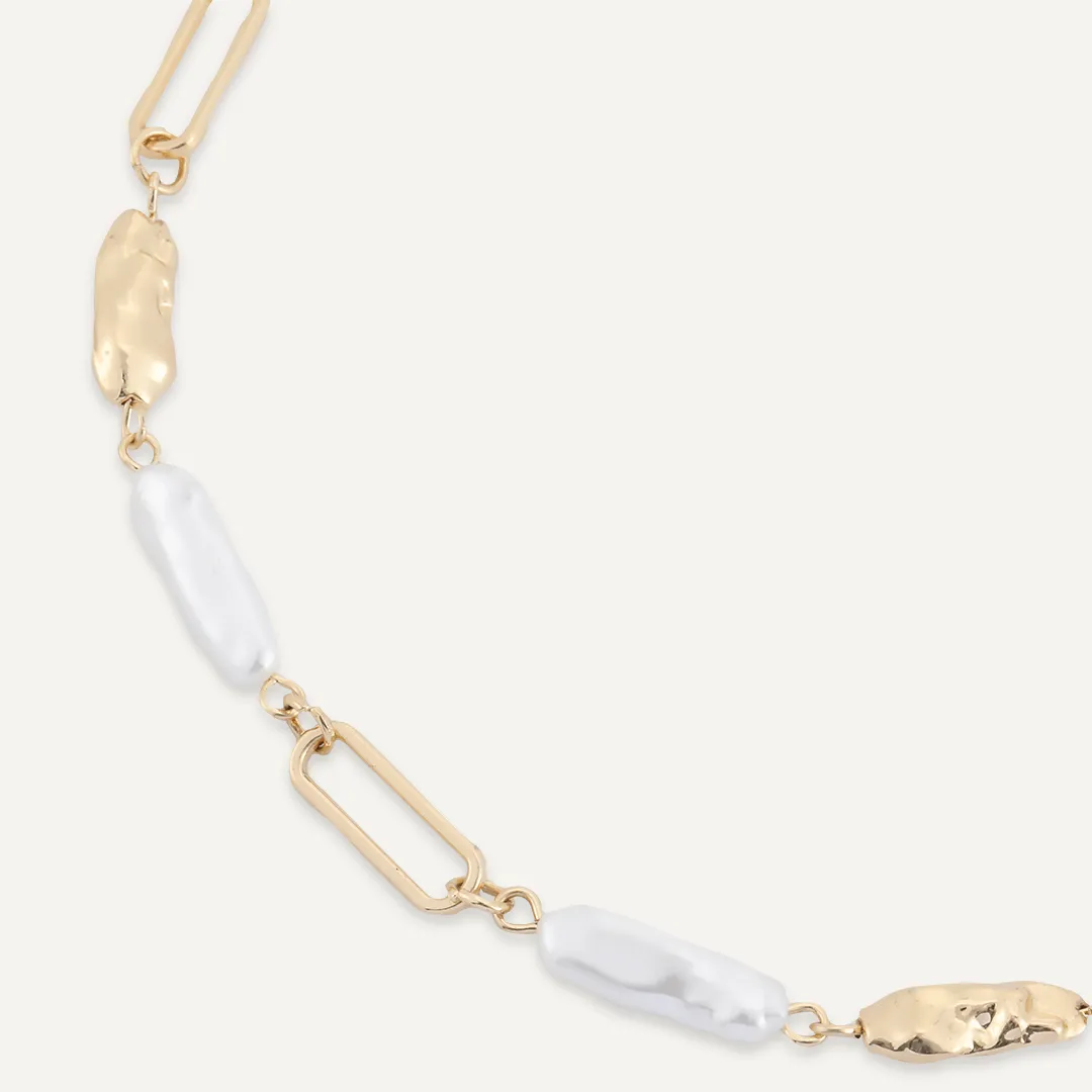 Long Classic Faux Pearls Lobster Clasp Necklace In Gold-Tone